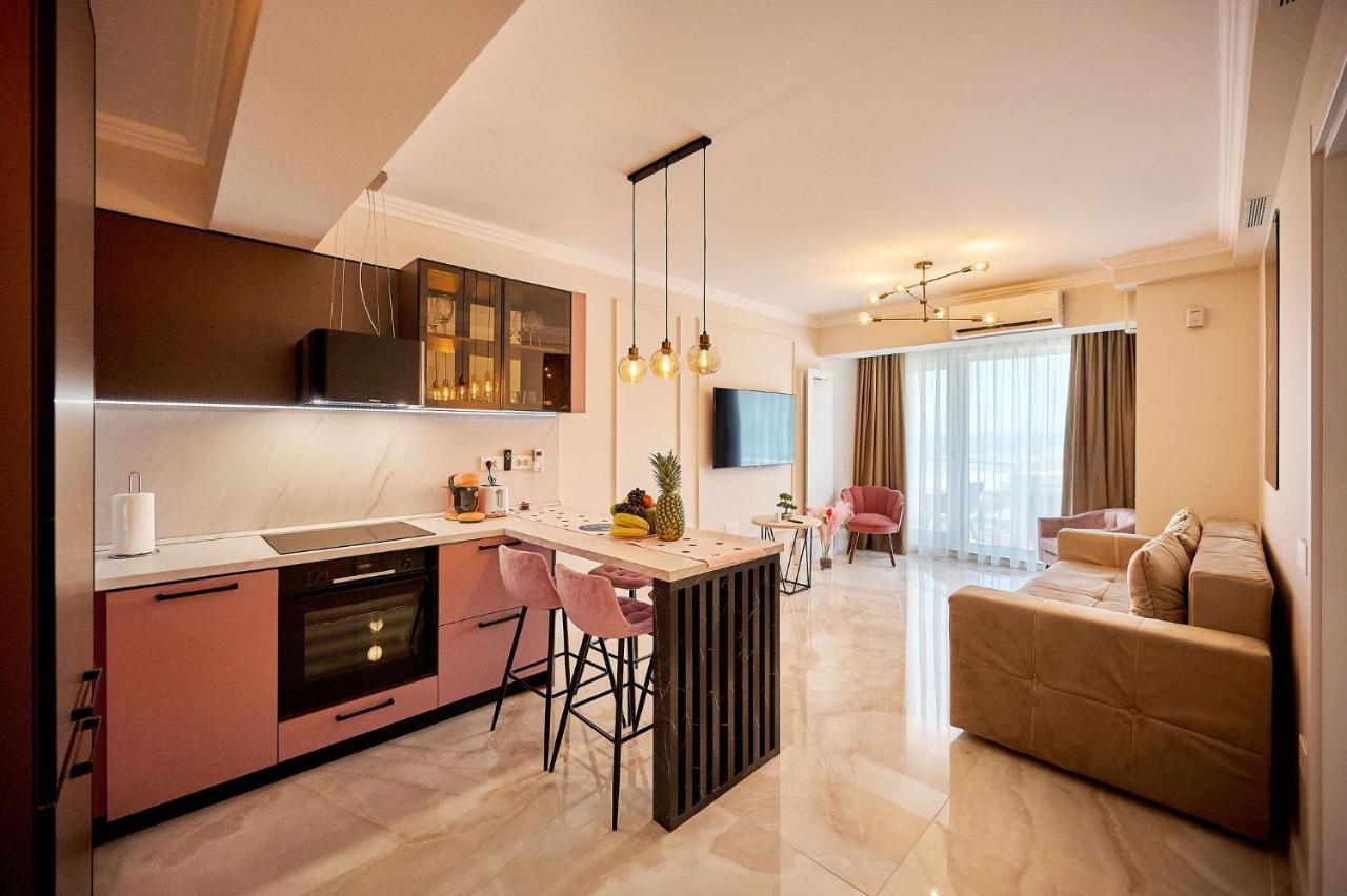 Wave N' Sea In Infinity - Parking Apartment Mamaia
