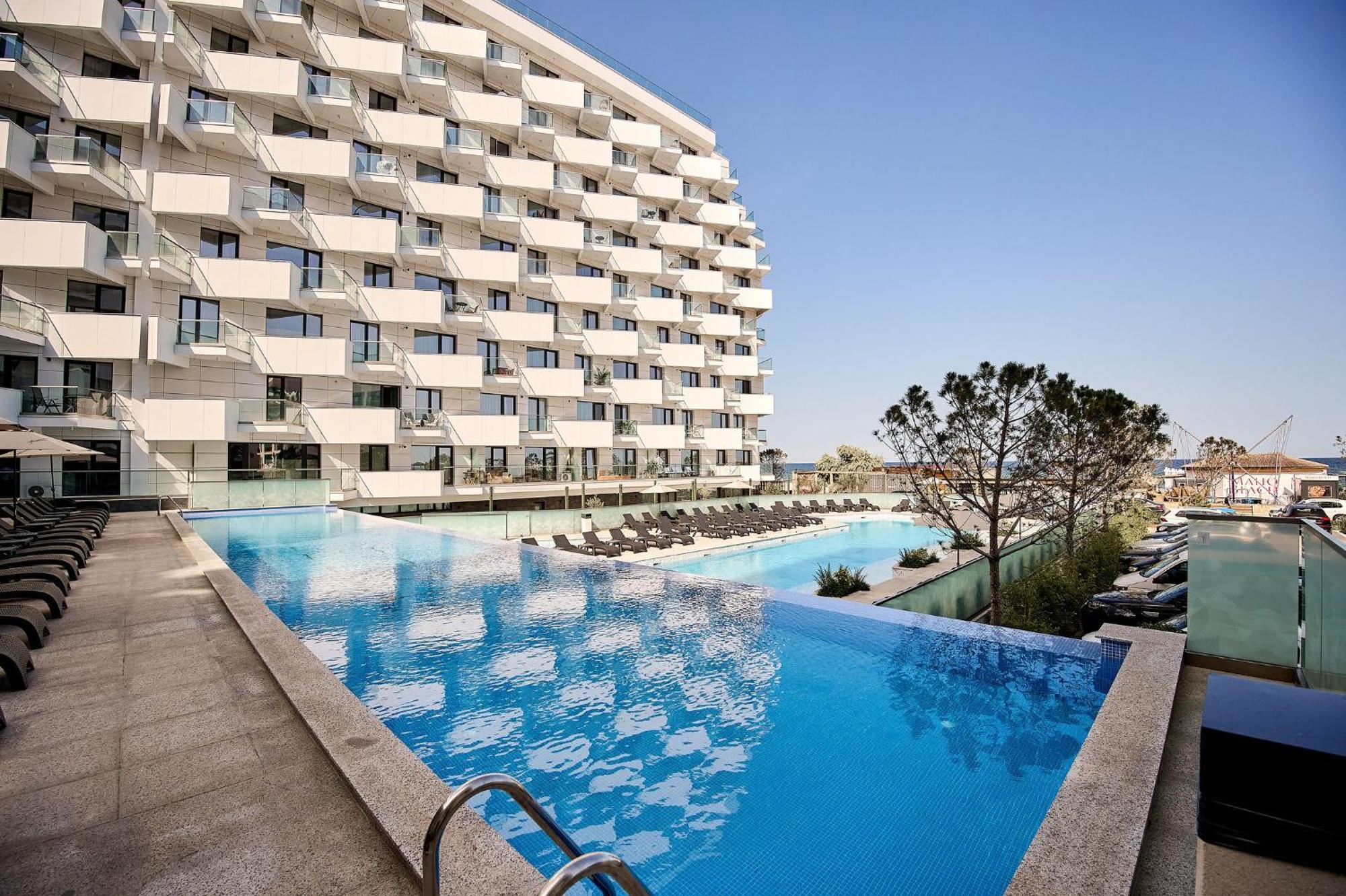 Apartment Wave N' Sea In Infinity - Parking